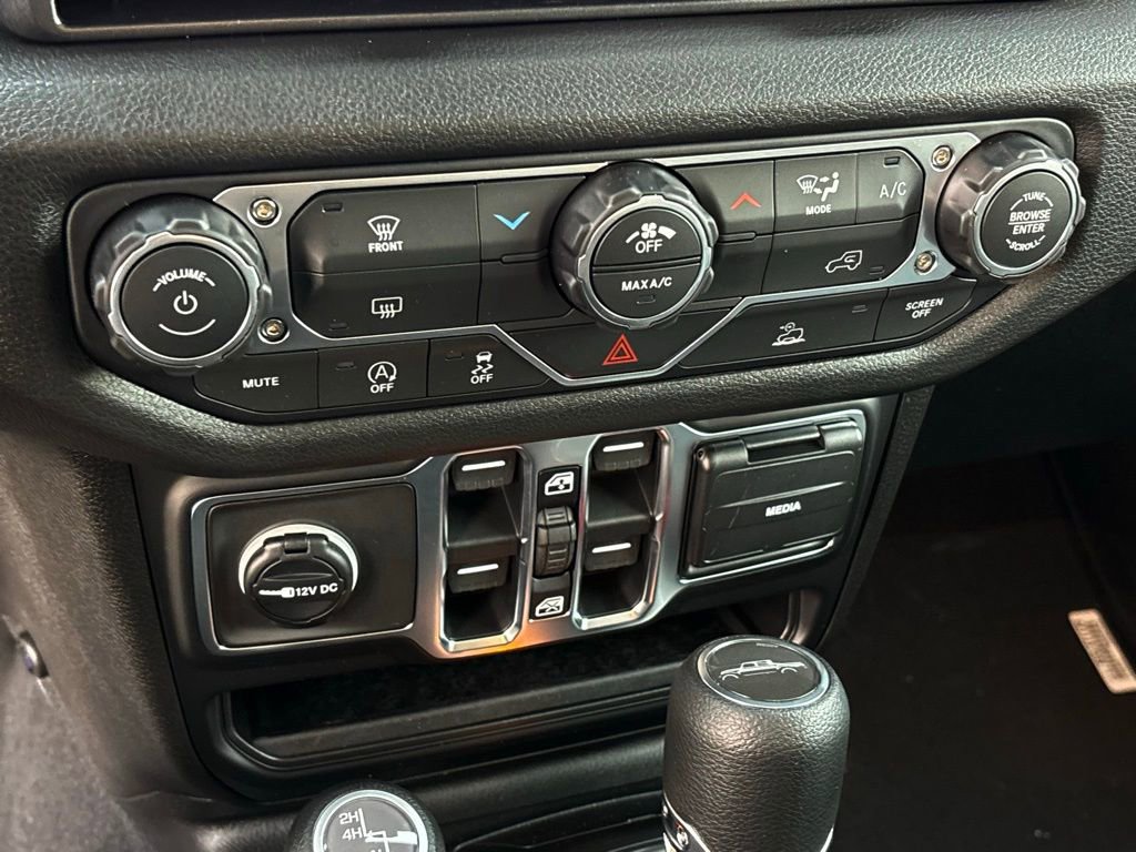 New 2026 Jeep Gladiator Sport image 26