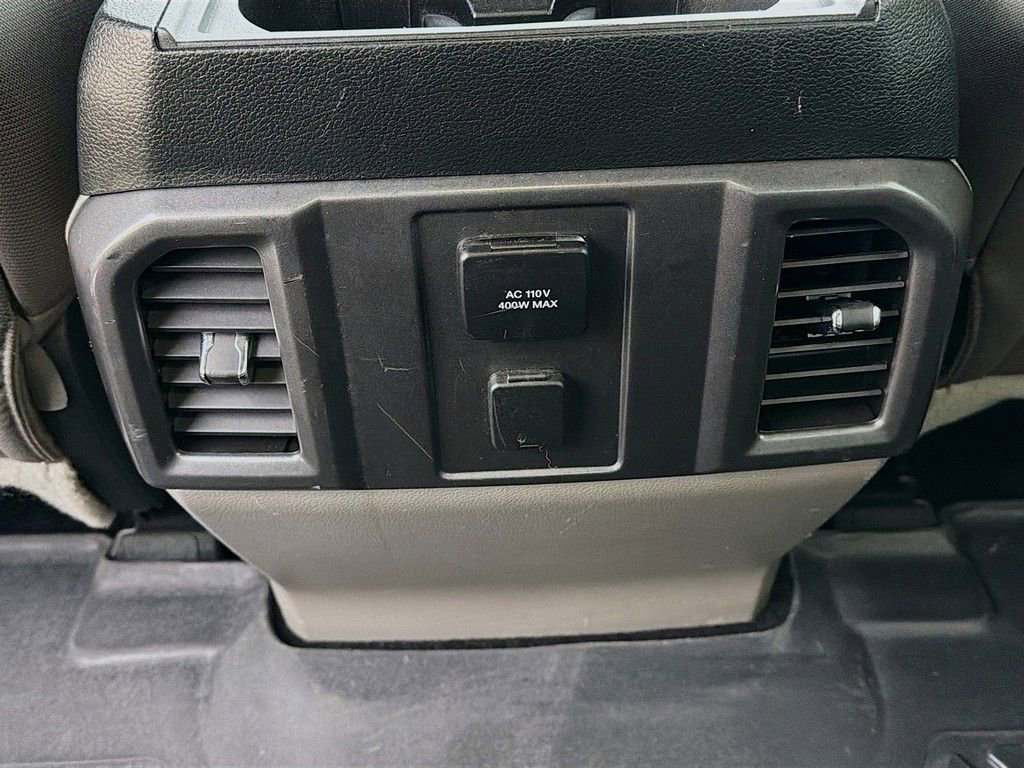 Used 2016 Ford F150 XLT w/ Equipment Group 302A Luxury image 36