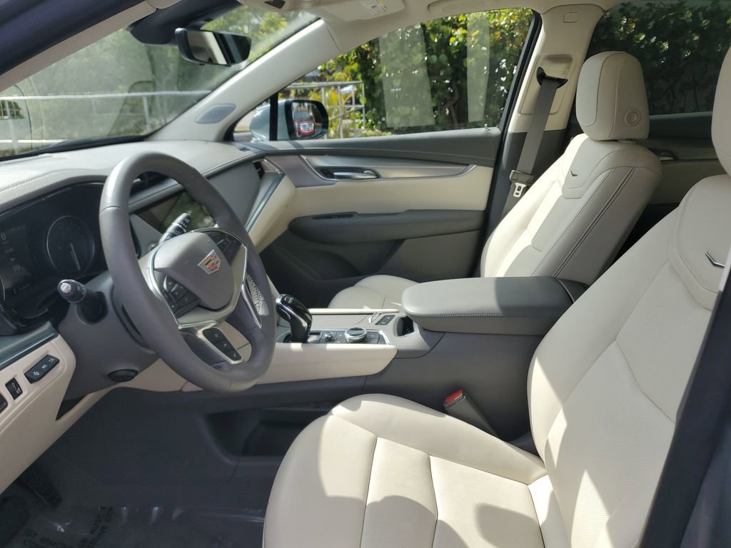 Certified 2023 Cadillac XT5 Premium Luxury w/ Technology Package image 21