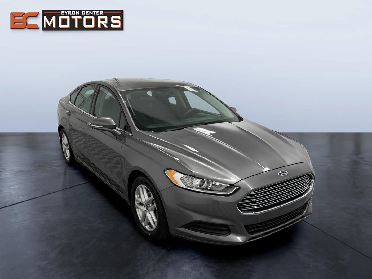 Used 2014 Ford Fusion SE FWD image 7
