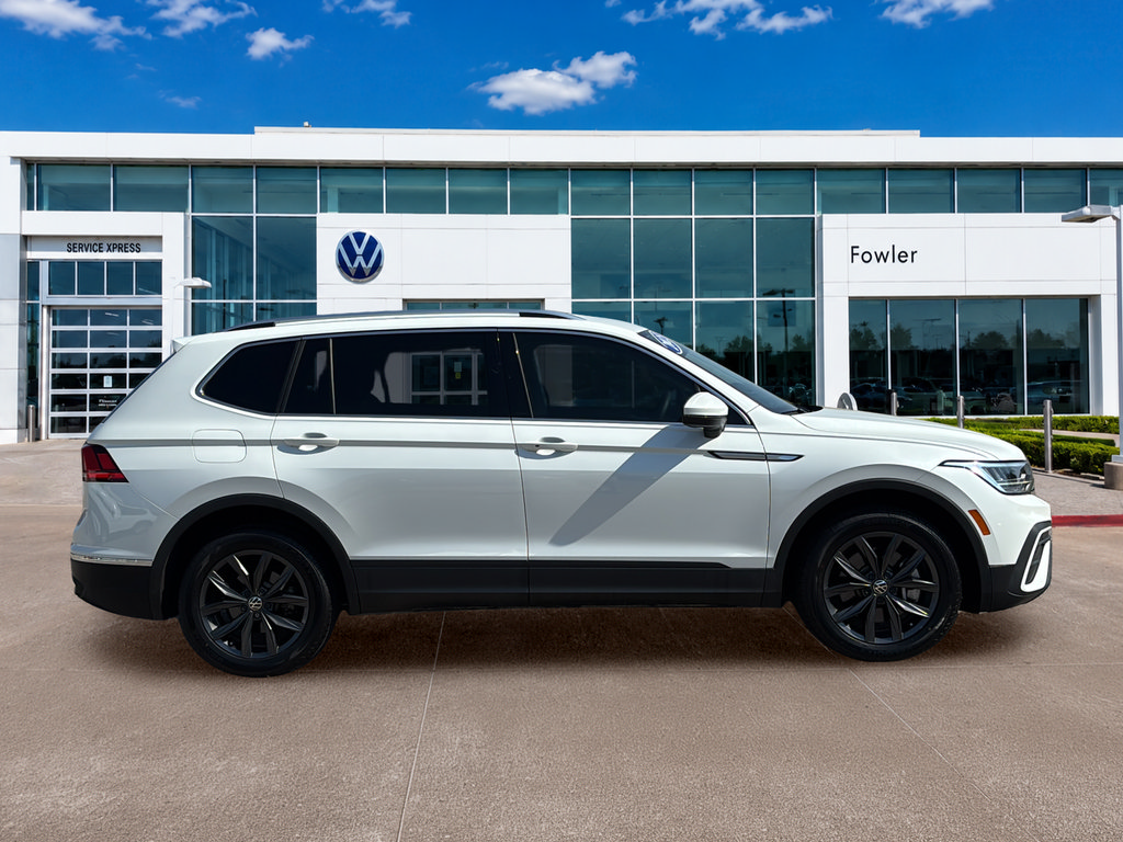Certified 2023 Volkswagen Tiguan SE FWD image 5