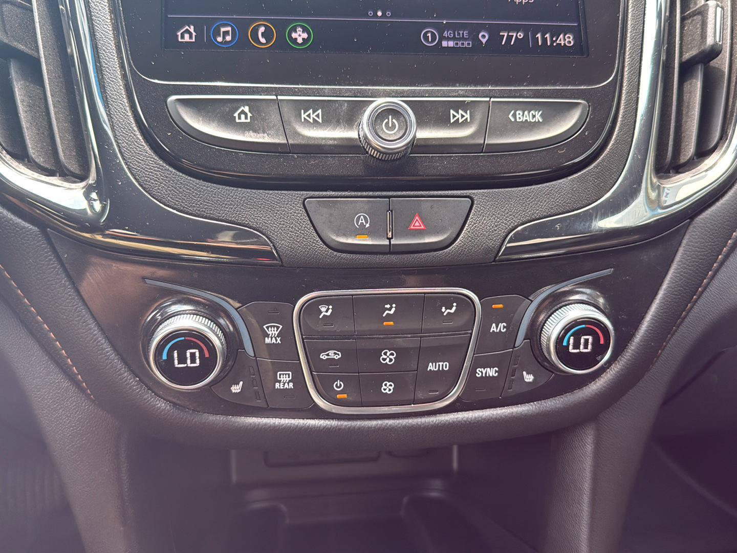 Used 2024 Chevrolet Equinox Premier w/ Redline Edition FWD image 19