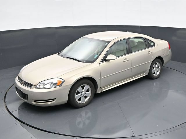 Used 2009 Chevrolet Impala LT FWD image 32