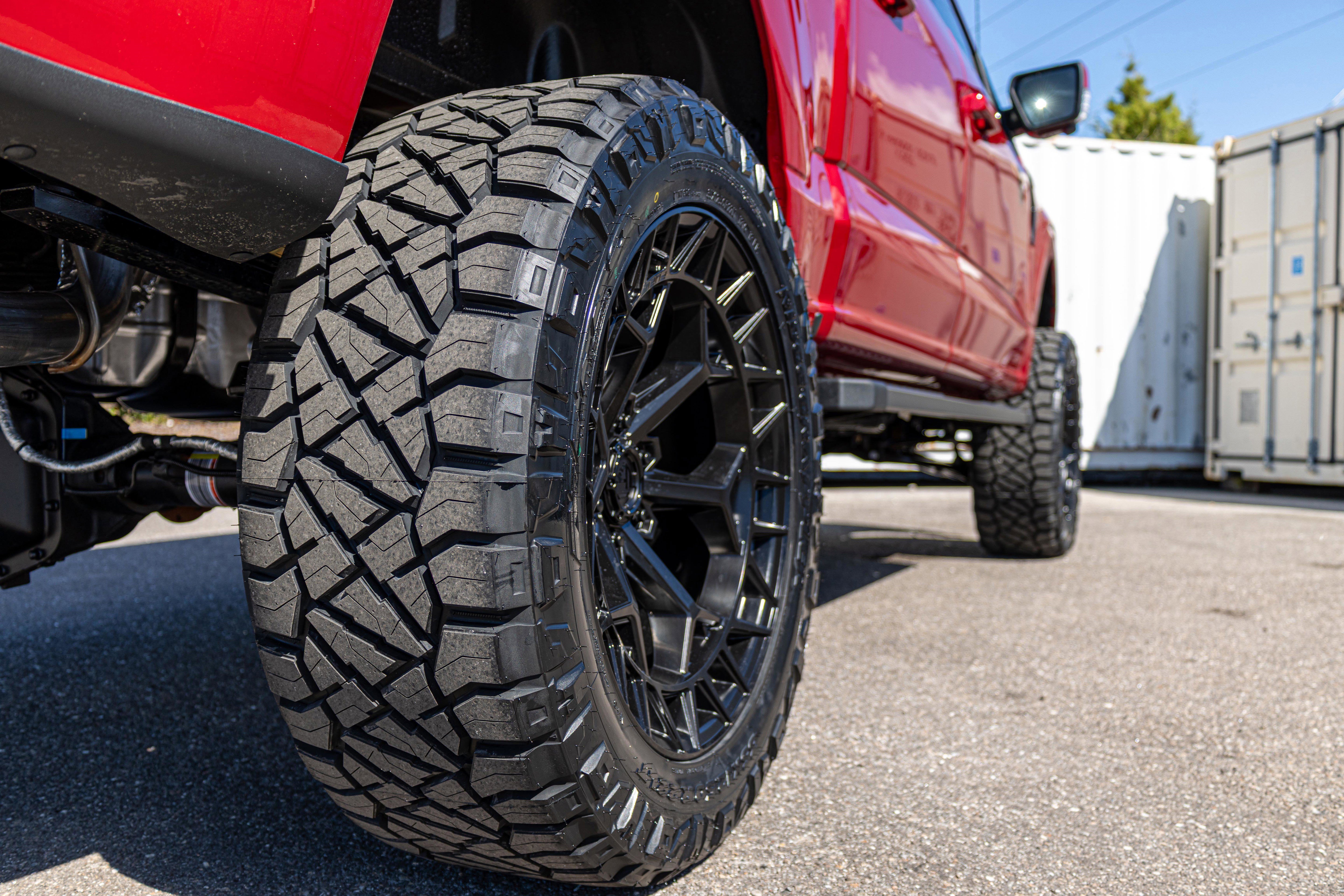 New 2025 Ford F150 Lariat w/ Equipment Group 501A Mid image 26