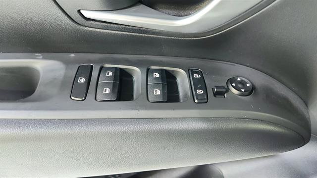 Used 2024 Hyundai Santa Cruz SEL FWD image 18