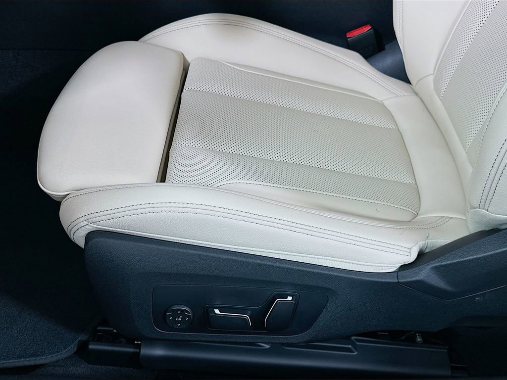 New 2026 BMW 430i Coupe w/ M Sport Package RWD image 21