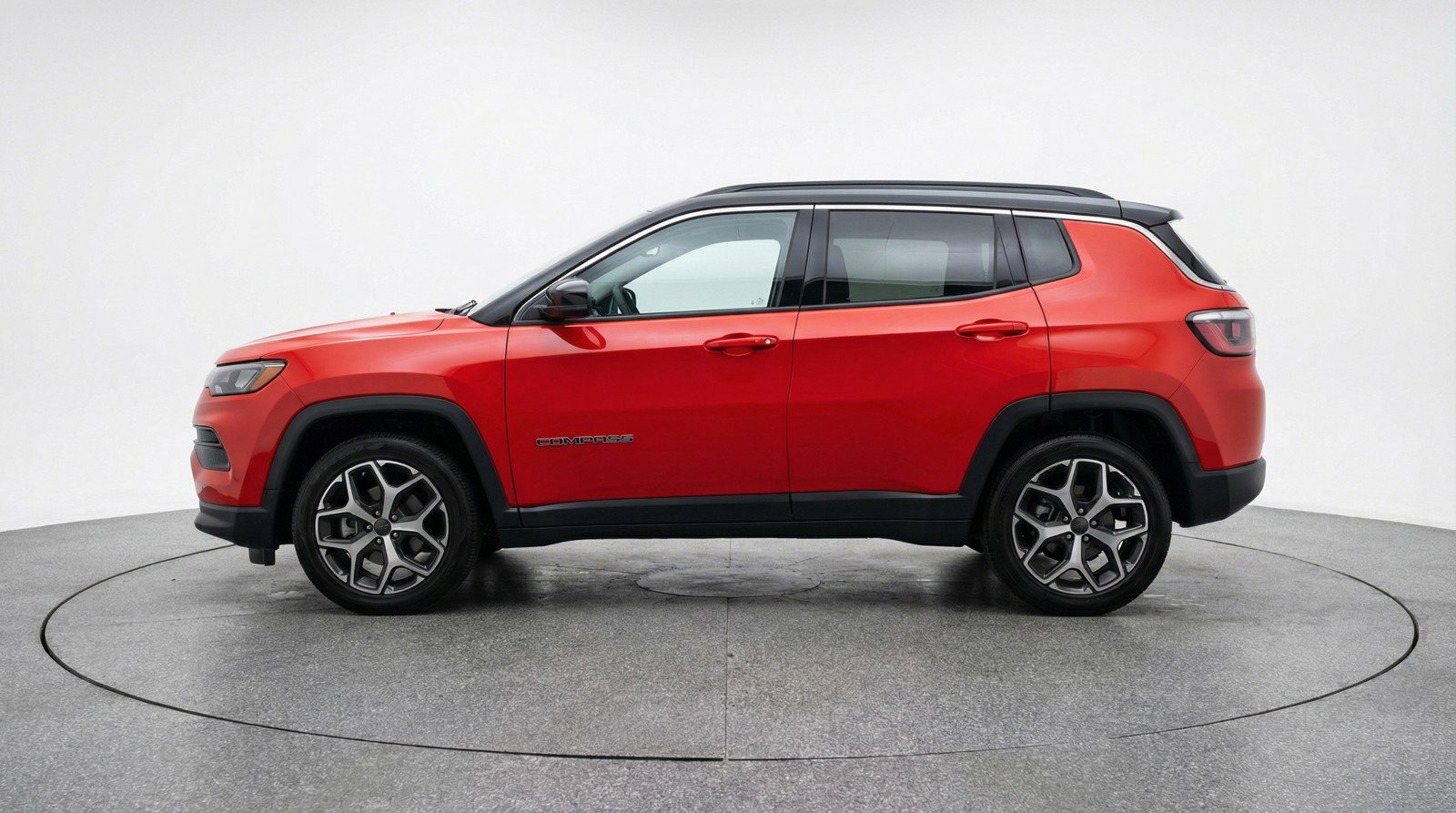 Used 2025 Jeep Compass Limited image 5