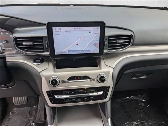 Used 2022 Ford Explorer XLT w/ Equipment Group 202A RWD image 13