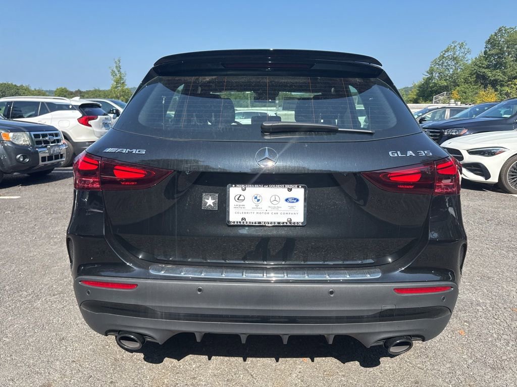 New 2026 Mercedes-Benz GLA 35 AMG 4MATIC image 8