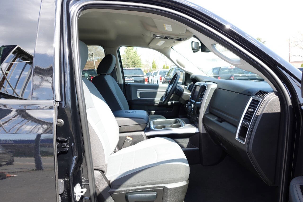 Used 2023 RAM 1500 Classic SLT w/ Electronics Convenience Group image 35