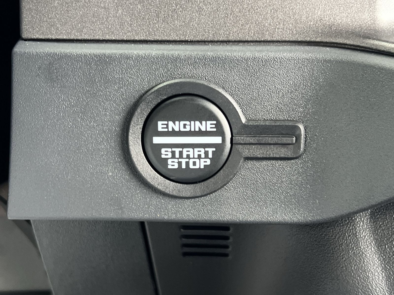 Used 2026 Ford Bronco Badlands AWD/4WD image 37