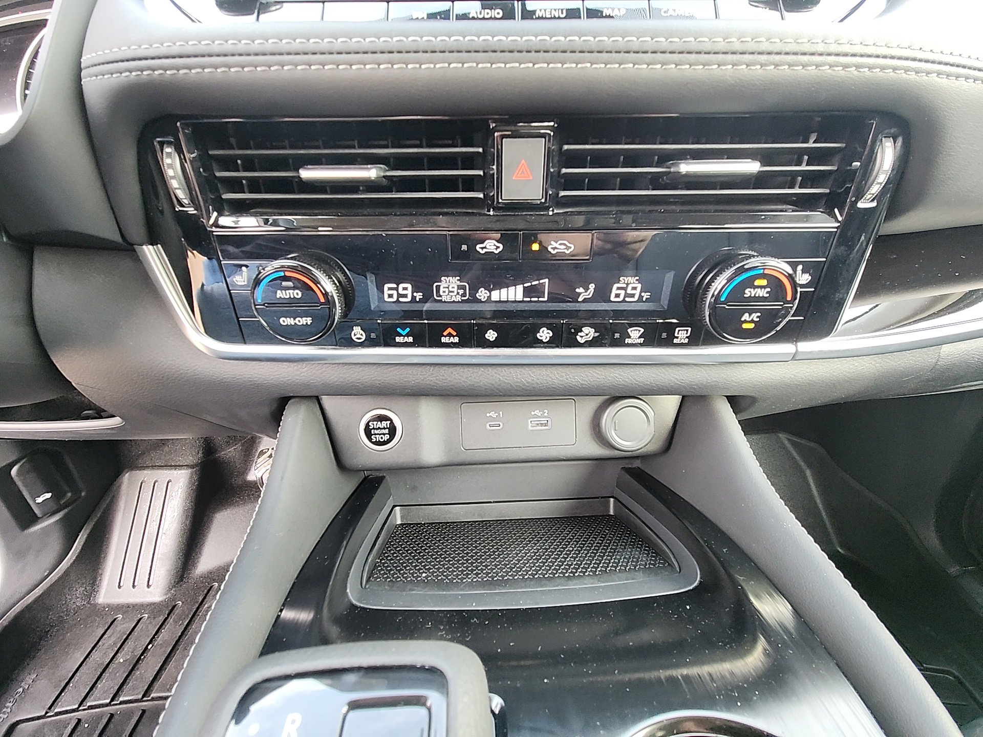 Used 2022 Nissan Rogue SL w/ SL Premium Package image 23