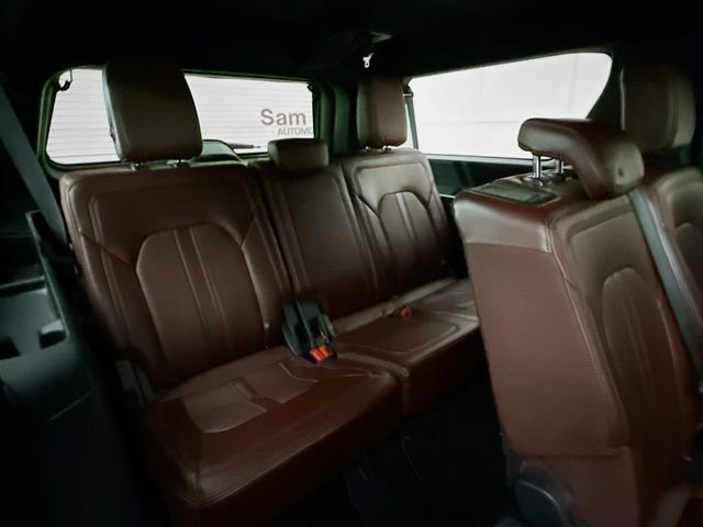 Used 2023 Ford Expedition Max Limited image 31