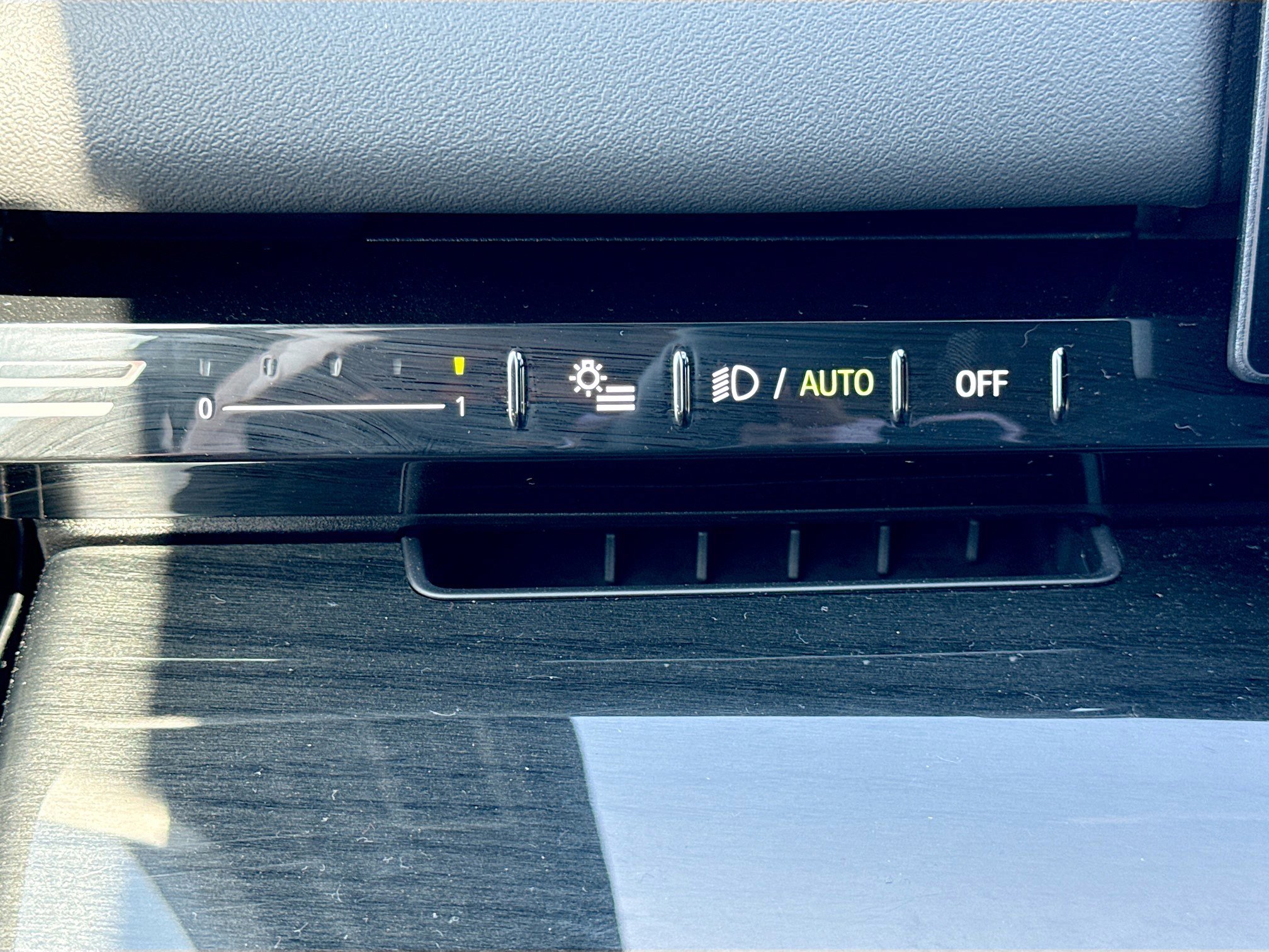 Used 2026 BMW 530i xDrive image 36