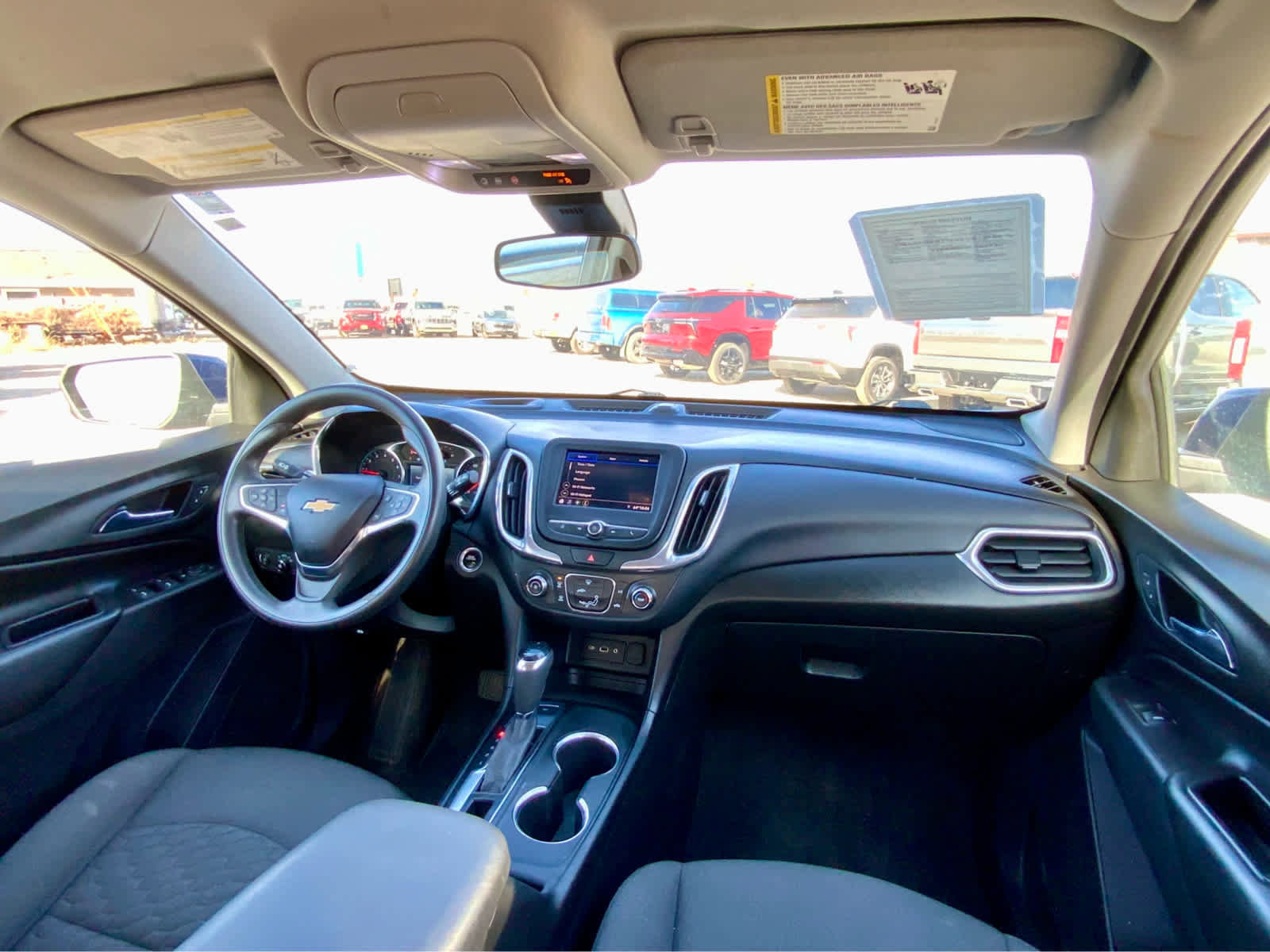 Used 2020 Chevrolet Equinox LT image 31