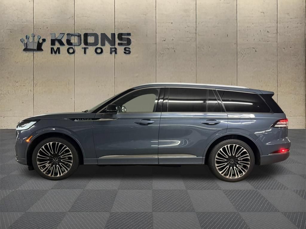 New 2026 Lincoln Aviator Black Label w/ Dynamic Handling Package AWD/4WD image 2