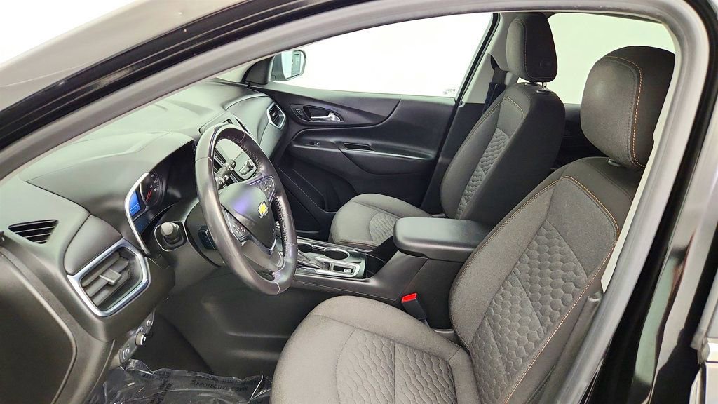 Used 2021 Chevrolet Equinox LT FWD image 20