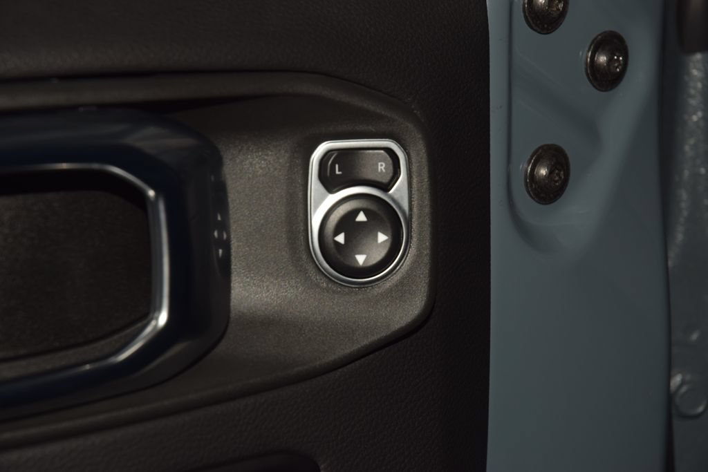 Used 2026 Jeep Gladiator Mojave AWD/4WD image 52
