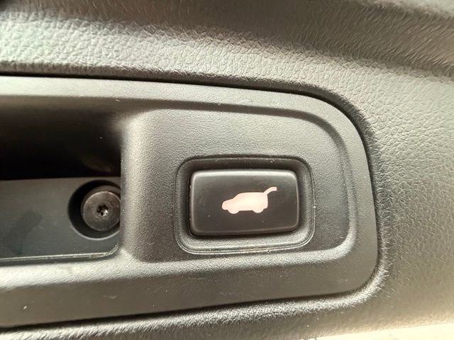 Used 2017 Honda Pilot Touring image 37