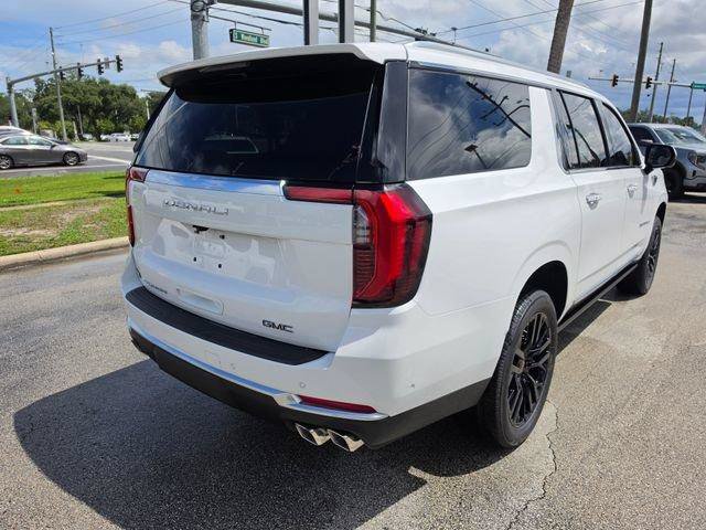 New 2026 GMC Yukon XL Denali w/ Sun & Power Step Package AWD/4WD image 5
