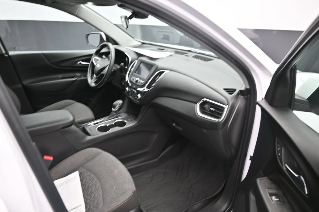 Used 2022 Chevrolet Equinox LT FWD image 9