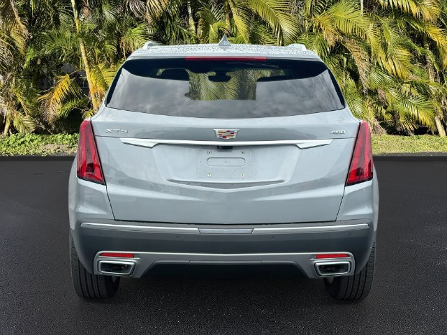 Used 2025 Cadillac XT5 Premium Luxury w/ Technology Package FWD image 6