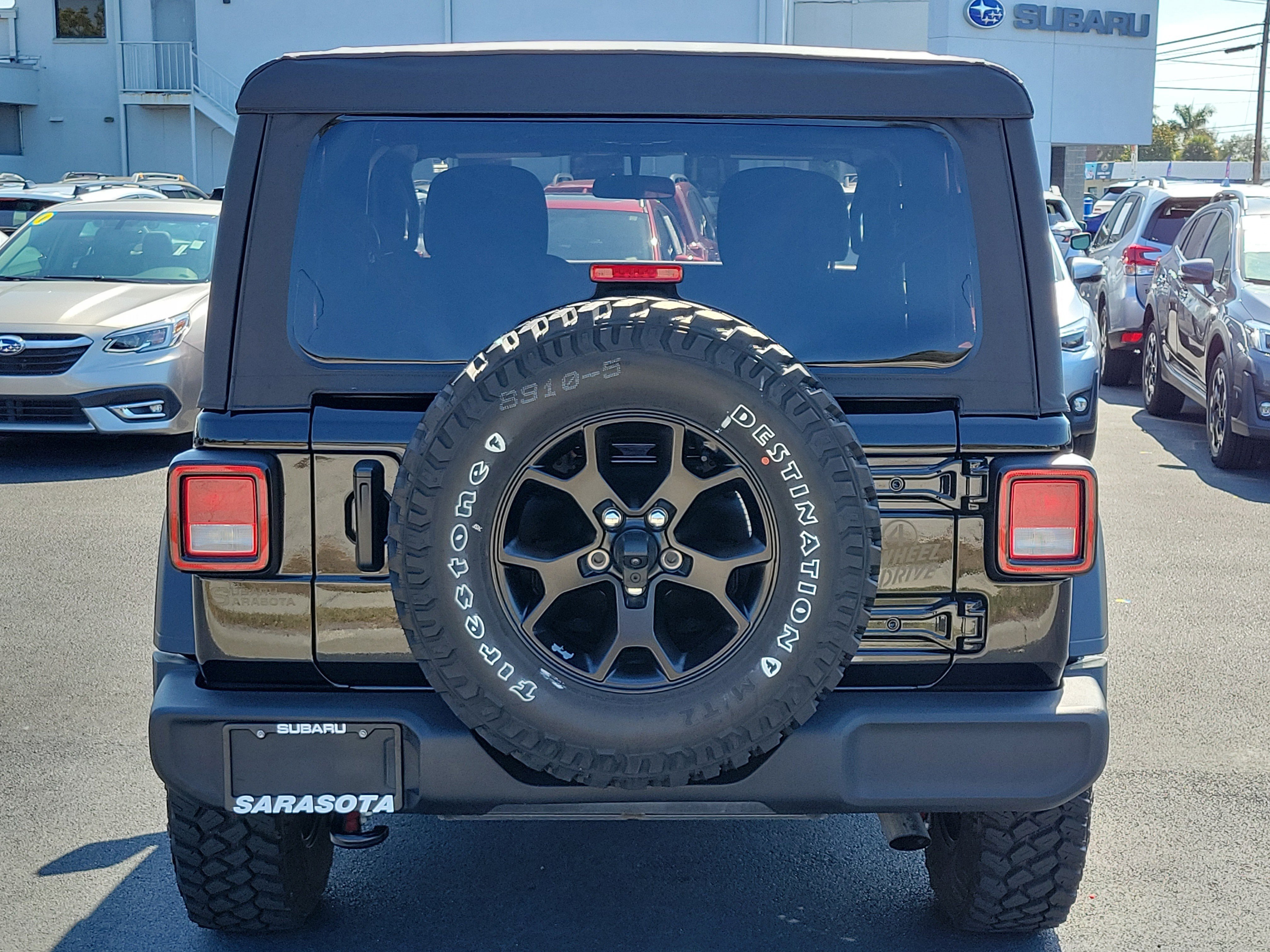 Used 2022 Jeep Wrangler Willys image 5