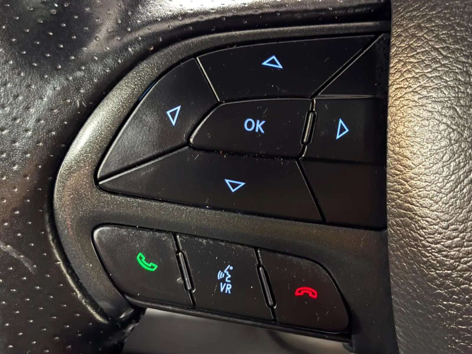 Used 2020 Dodge Durango GT AWD/4WD image 34