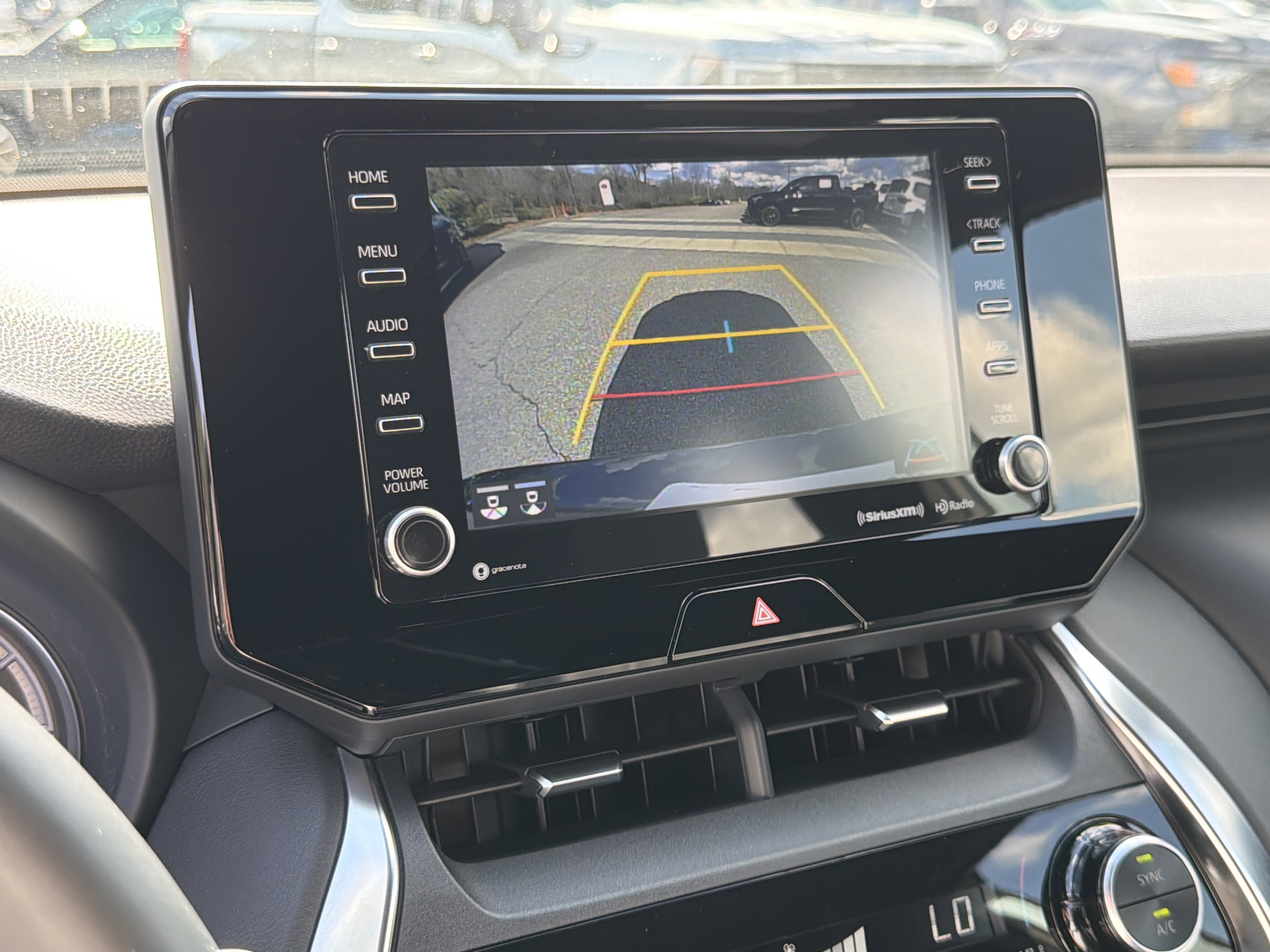 Certified 2021 Toyota Venza XLE w/ Softex Package image 7