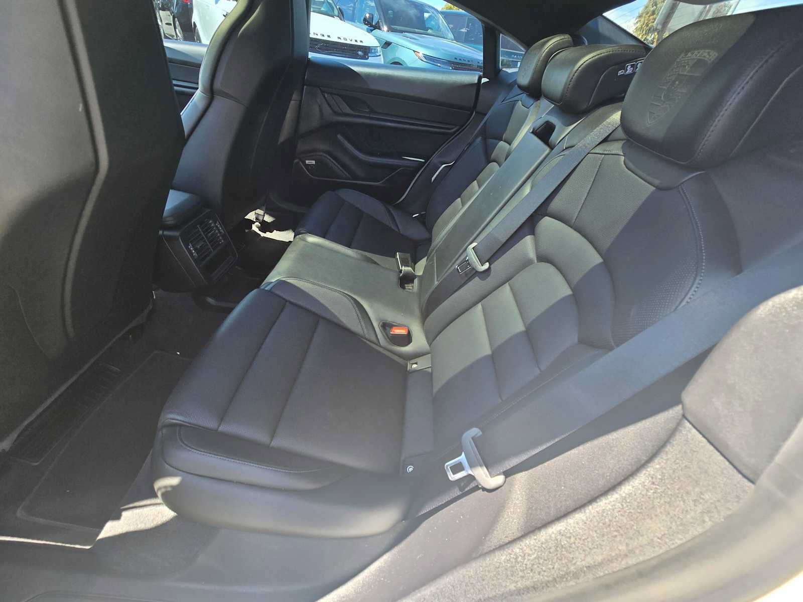 Used 2021 Porsche Taycan RWD image 18