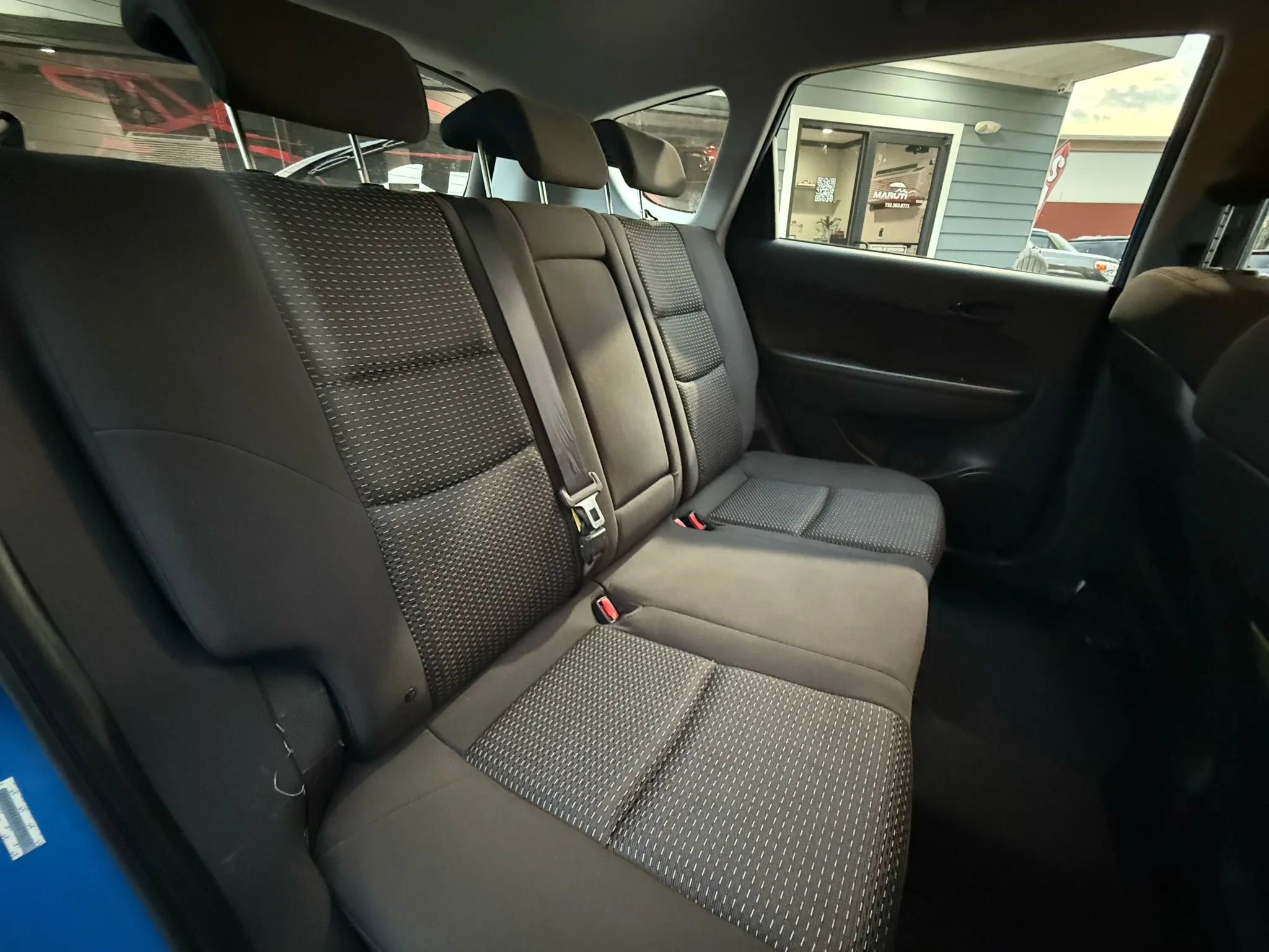 Used 2010 Hyundai Elantra GLS image 25