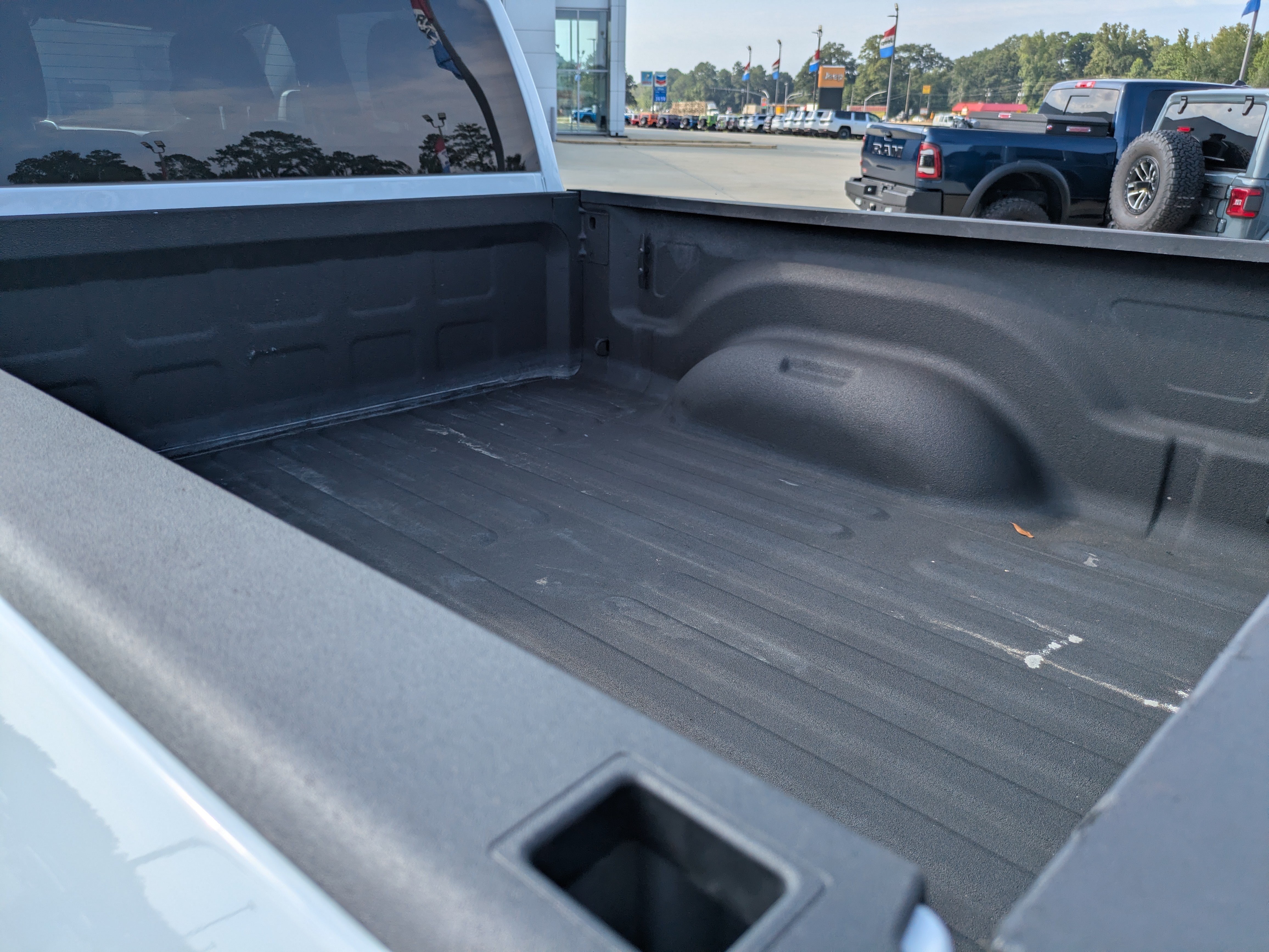Used 2025 RAM 2500 Big Horn AWD/4WD image 7