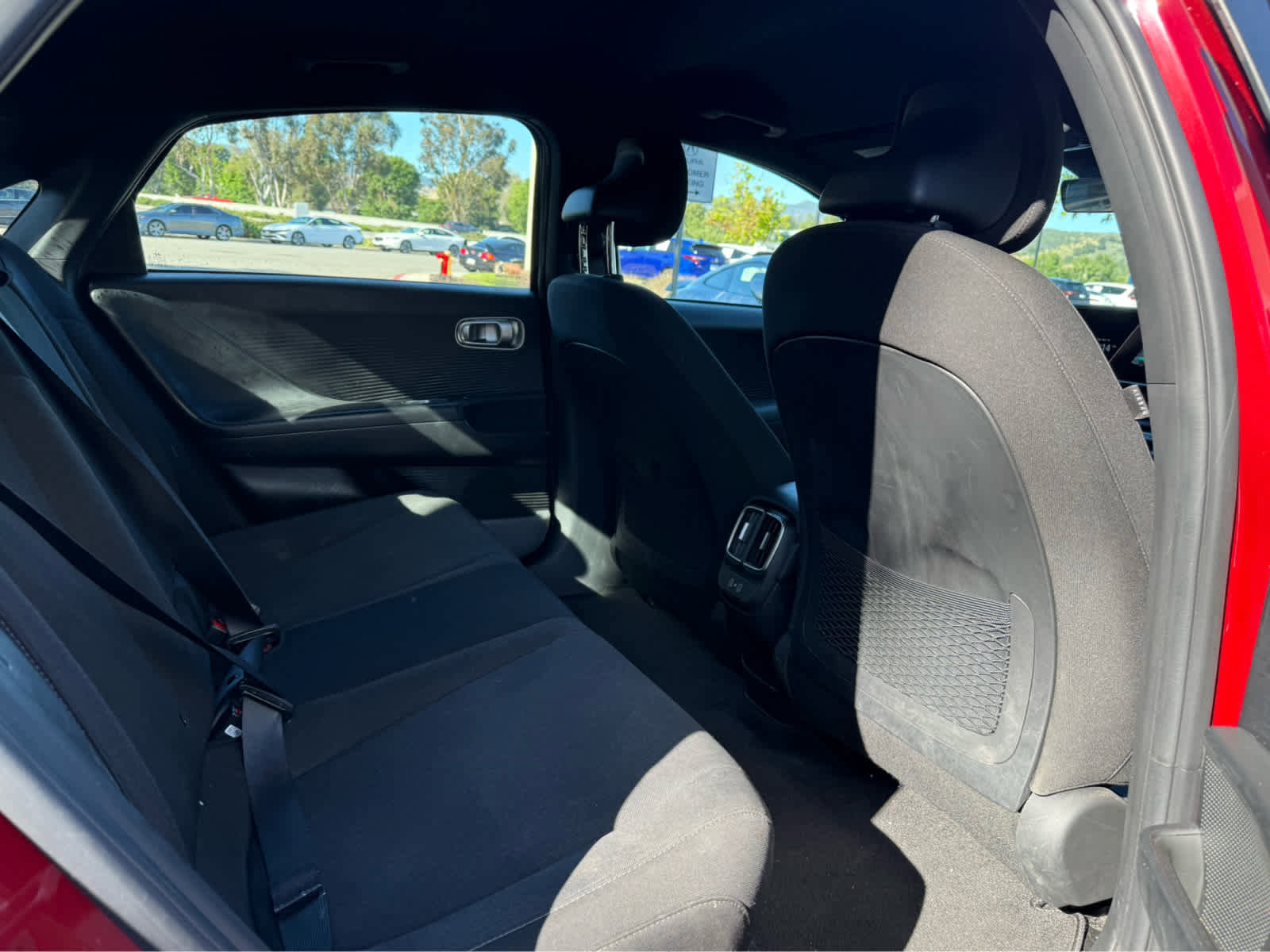 Used 2024 Hyundai Ioniq 6 SE AWD/4WD image 4