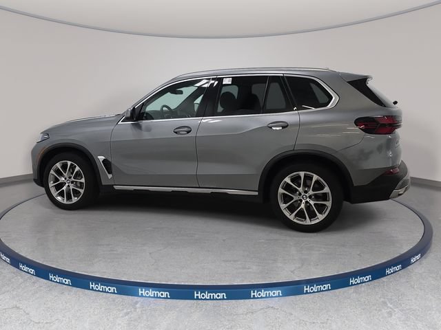 Used 2024 BMW X5 xDrive40i w/ Premium Package AWD/4WD image 9