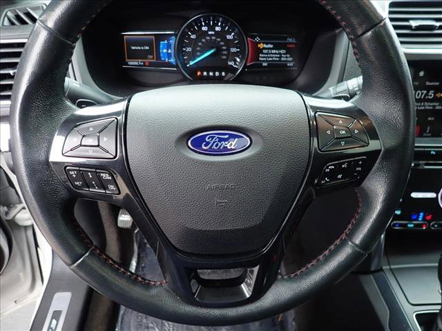 Used 2018 Ford Explorer Sport w/ Equipment Group 401A image 16