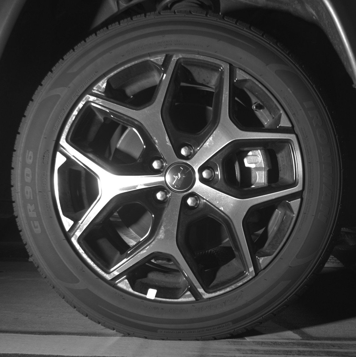 Used 2025 Jeep Compass Limited image 12