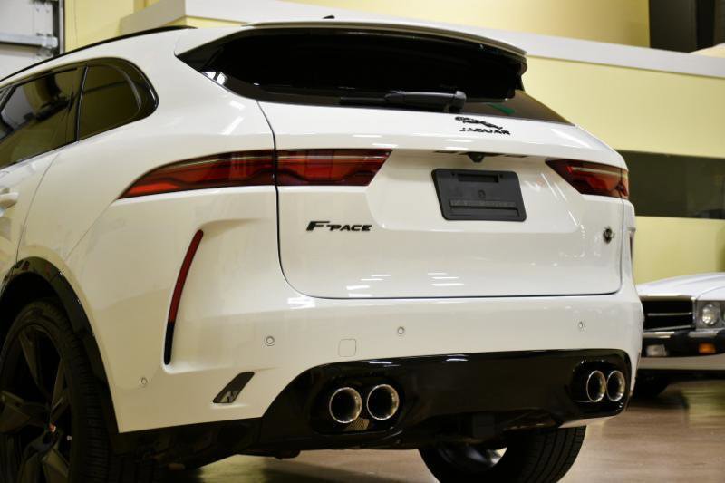 Used 2023 Jaguar F-PACE SVR AWD/4WD image 57
