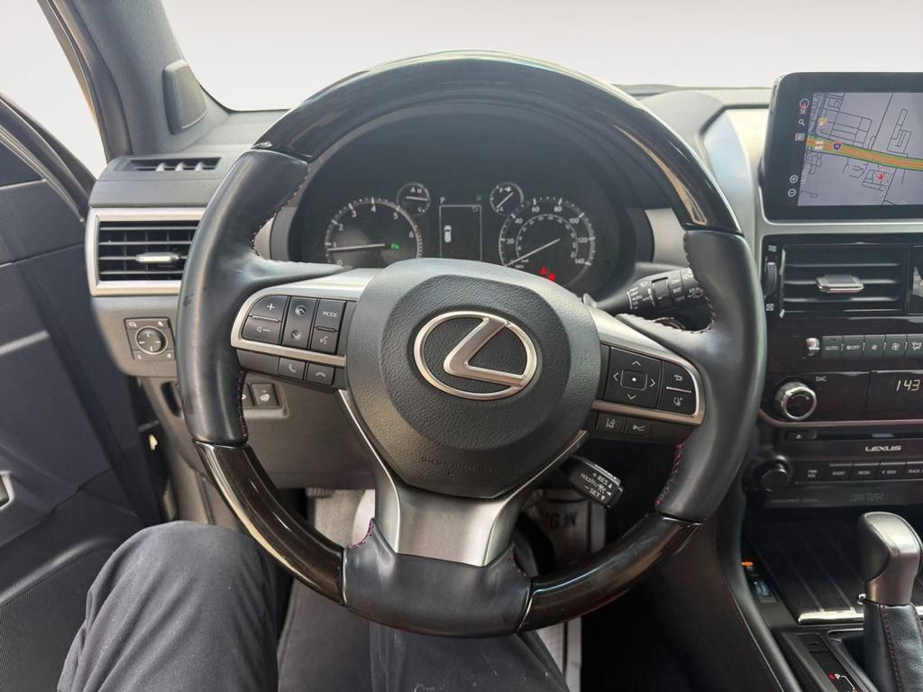 Used 2023 Lexus GX 460 Premium w/ Premium Plus Package AWD/4WD image 13