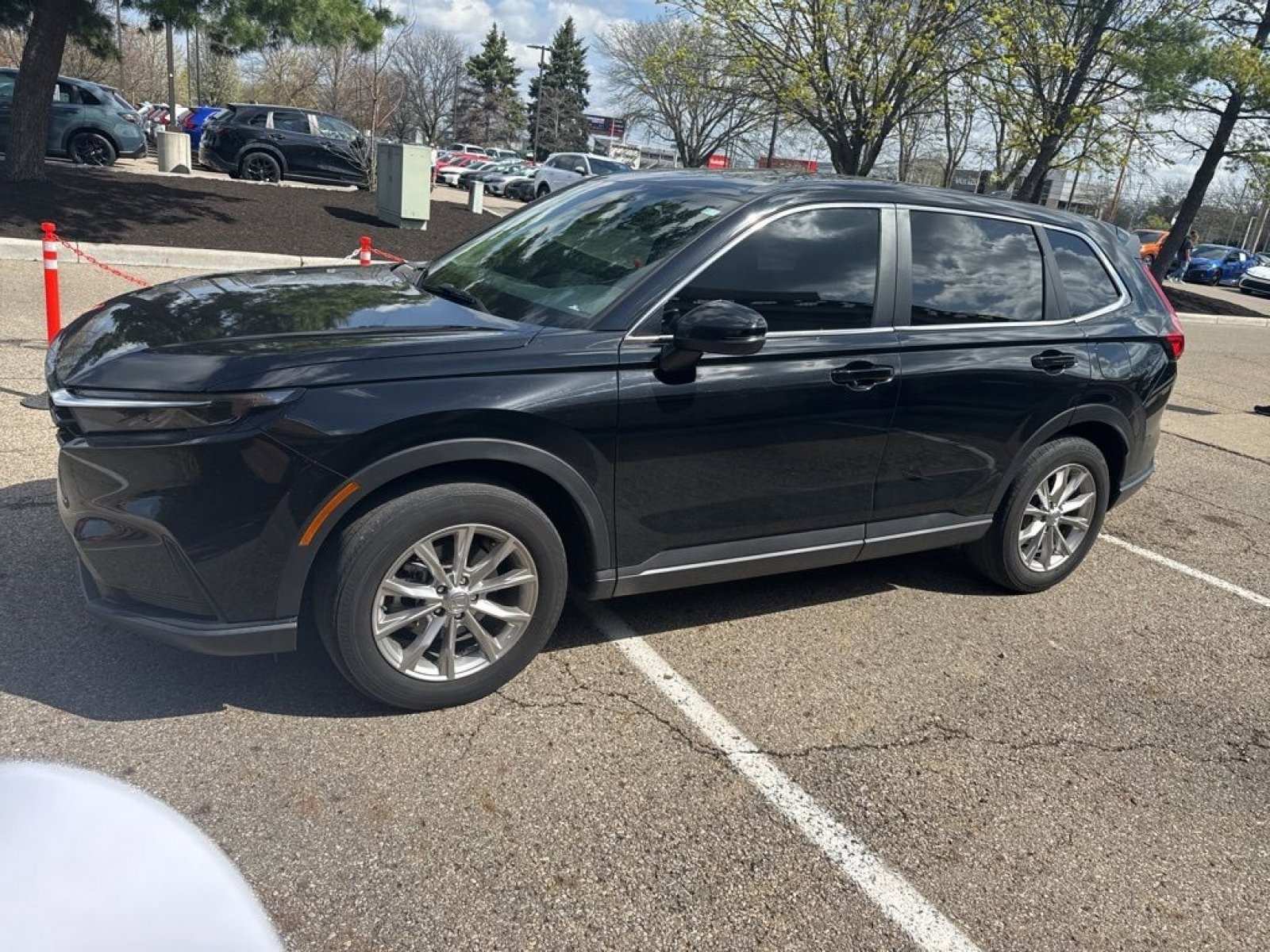 Used 2023 Honda CR-V EX image 7