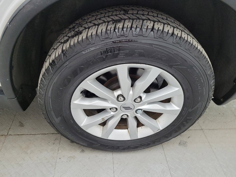 Used 2019 Dodge Durango SXT AWD/4WD image 31