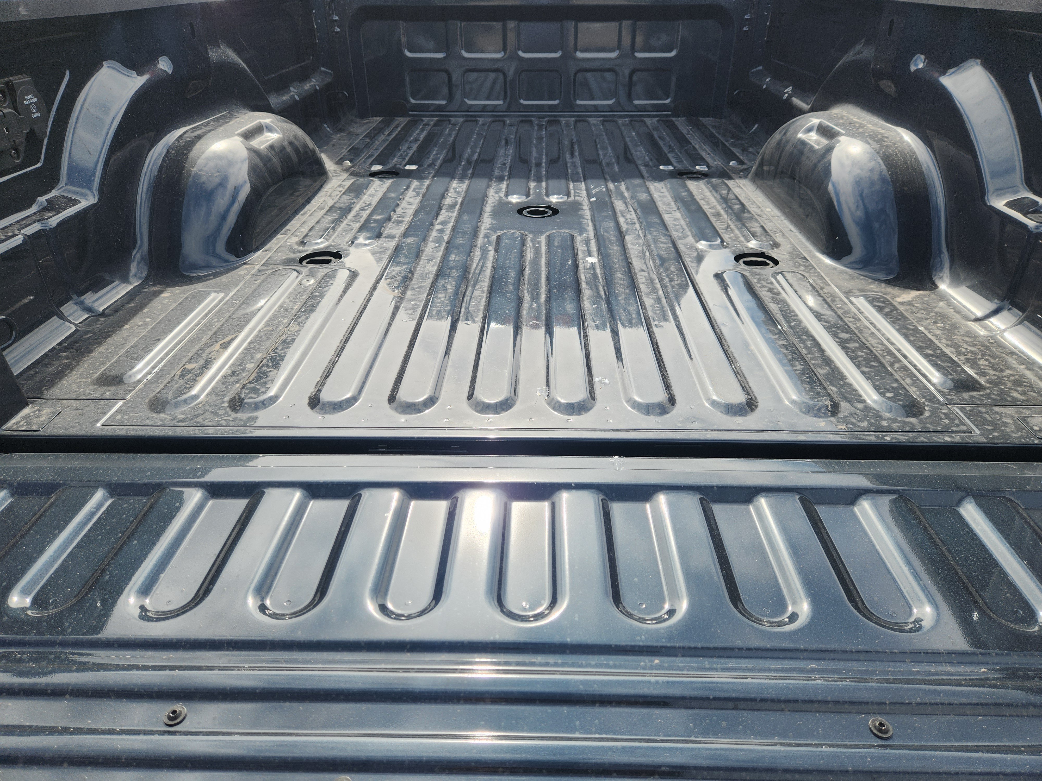 New 2026 RAM 3500 Tradesman AWD/4WD image 23