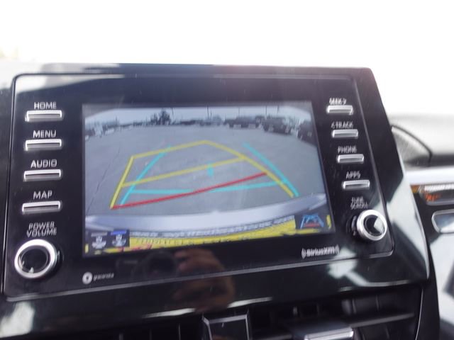 Used 2022 Toyota Camry SE w/ Convenience Package FWD image 18