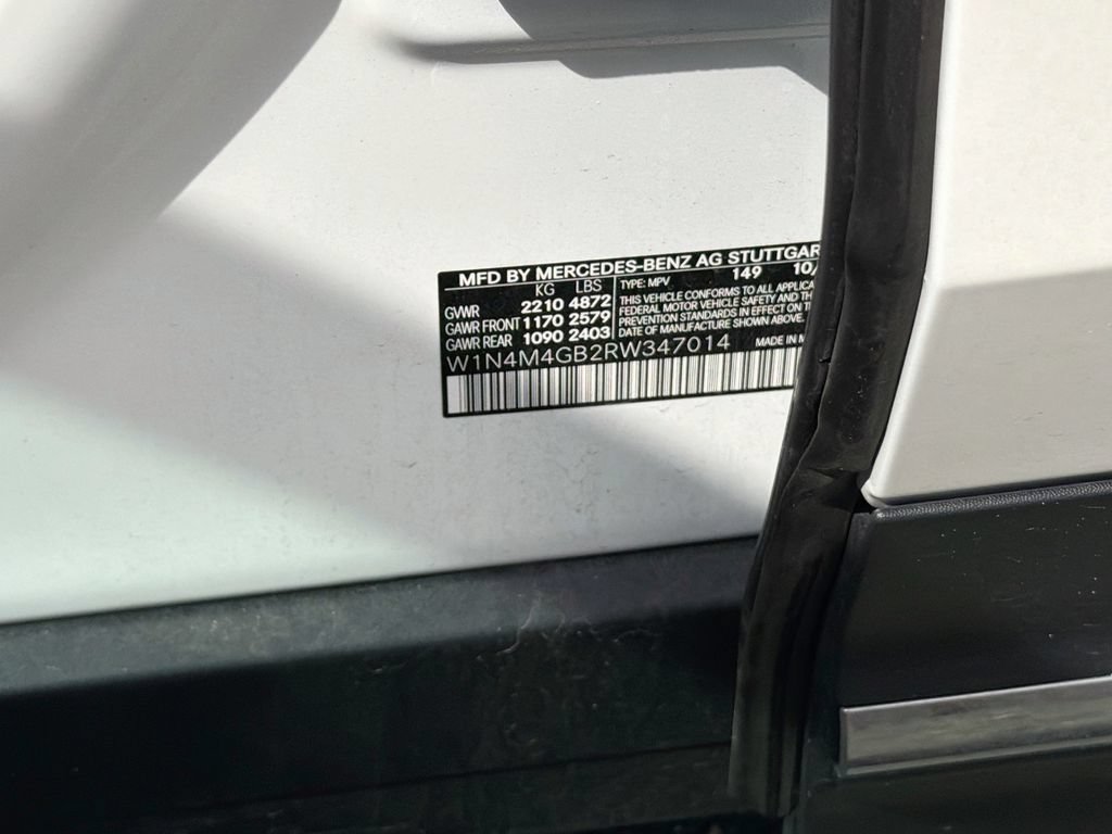 Certified 2024 Mercedes-Benz GLB 250 image 32