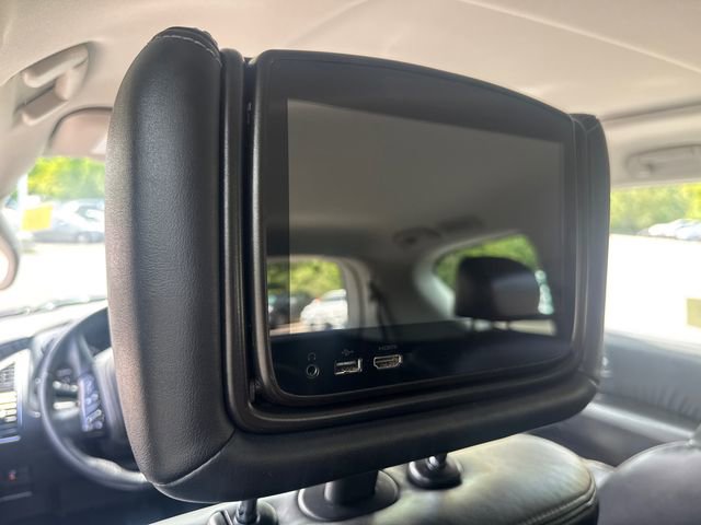 Used 2023 Nissan Armada Platinum w/ Captain's Chairs Package image 21