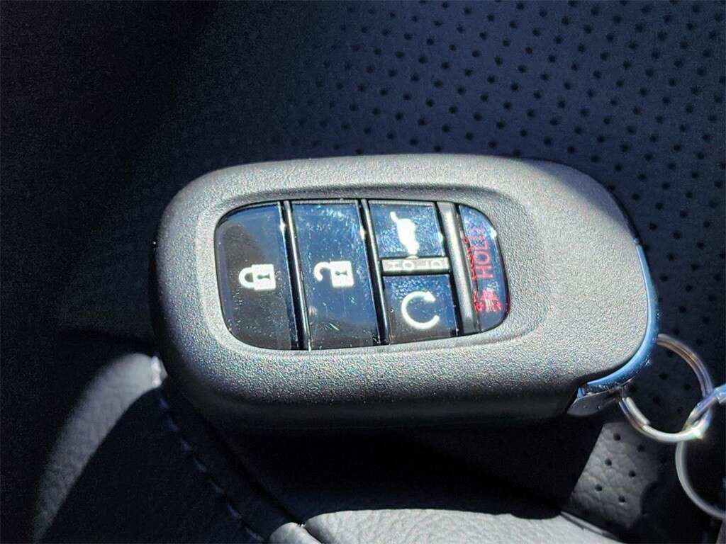 Used 2023 Honda CR-V EX-L image 31