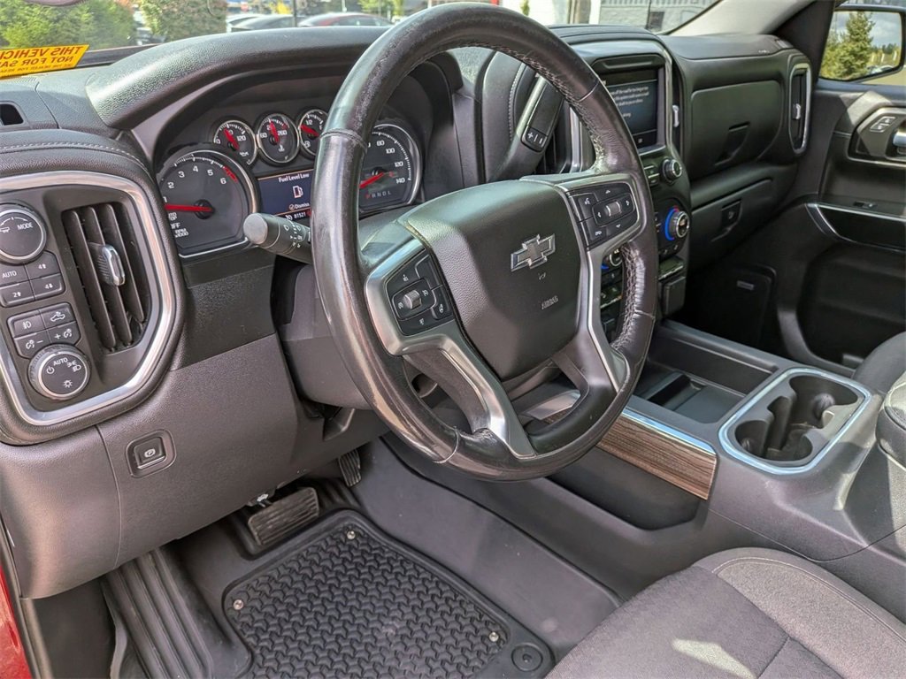 Used 2021 Chevrolet Silverado 1500 LT Trail Boss w/ Convenience Package II image 11