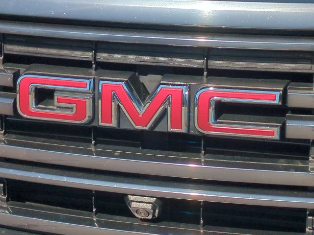 Used 2023 GMC Acadia AT4 w/ Technology Package AWD/4WD image 34