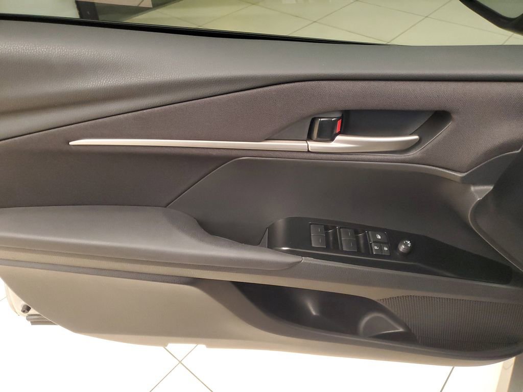 Certified 2025 Toyota Camry LE FWD image 17