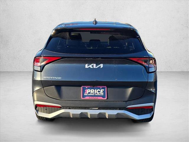 Used 2024 Kia Sportage EX image 6