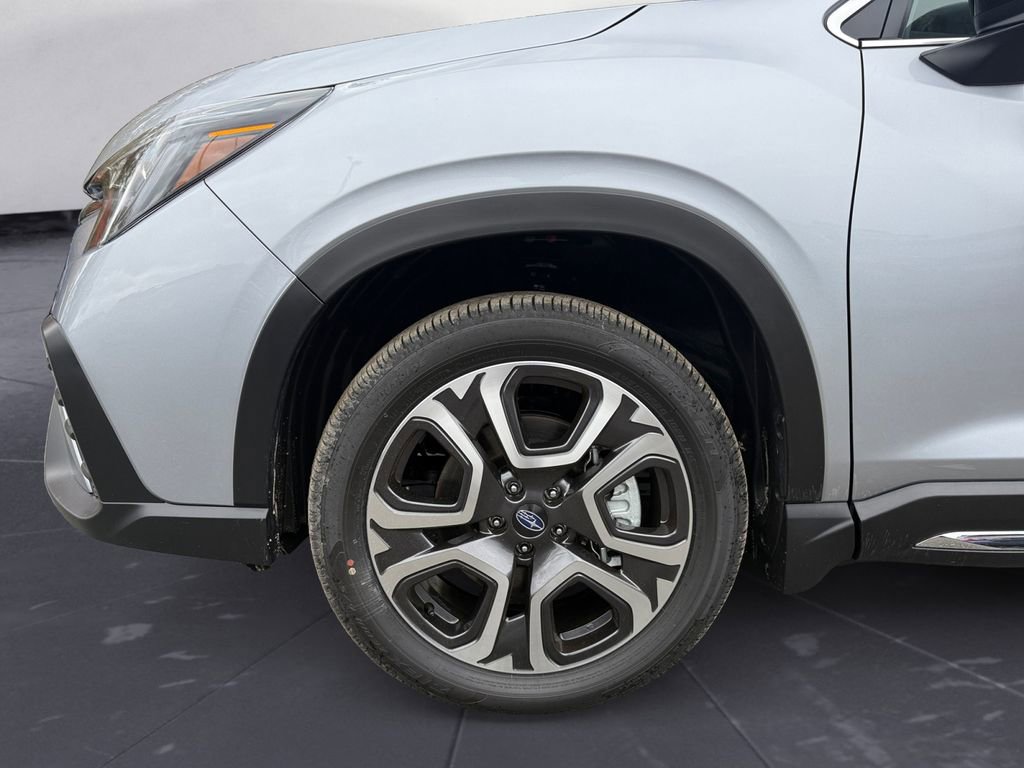 New 2025 Subaru Ascent Limited image 14